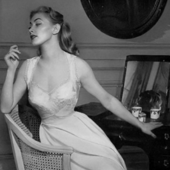 Vintage Hand Dyed Slip - Picture 6 of 11